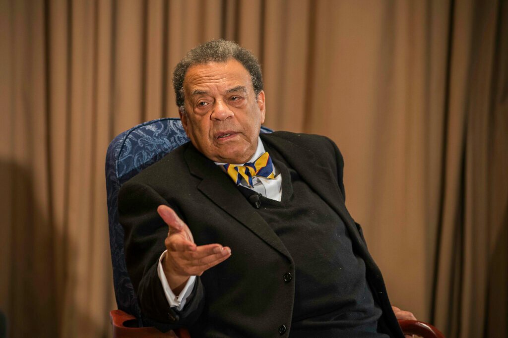 PHOTOS: Andrew Young Speaks at Lawrenceville Arts Center